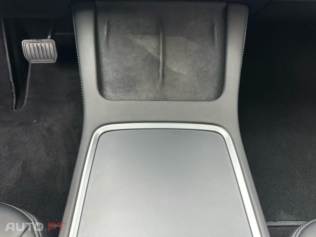 Tesla Model 3 Long Range Tração Integral