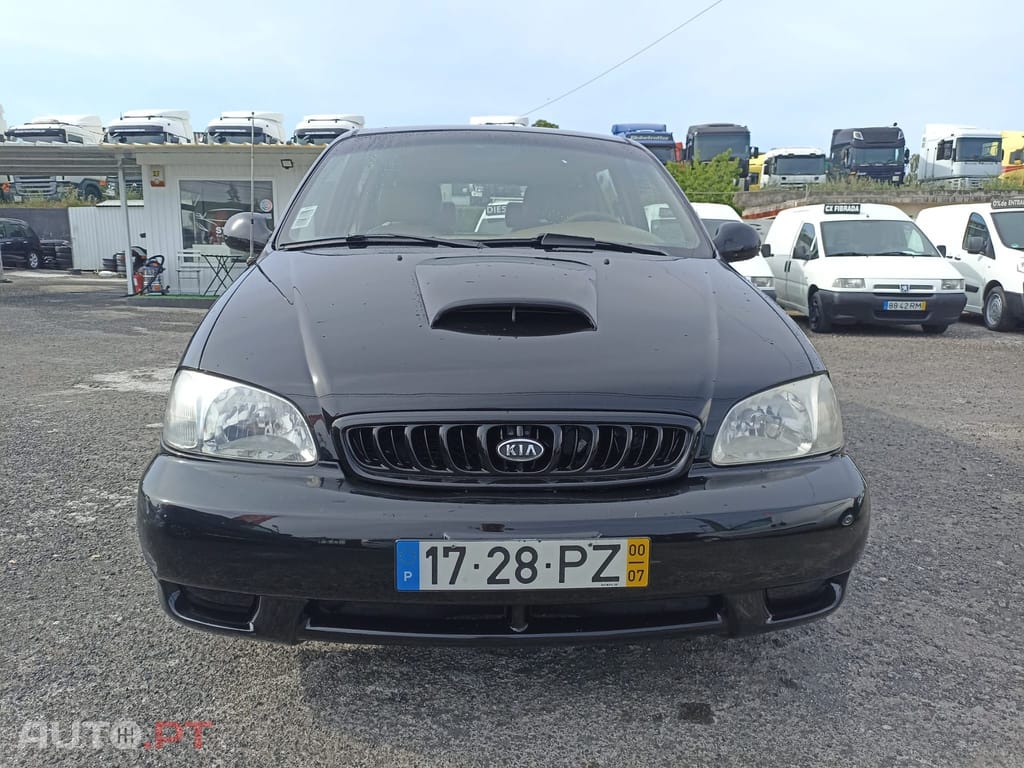 Kia Carnival 2.9 CRDI 7 Lug