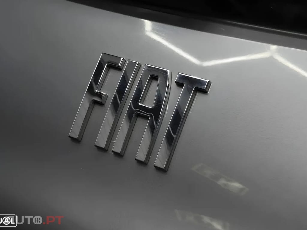 Fiat 500e La Prima