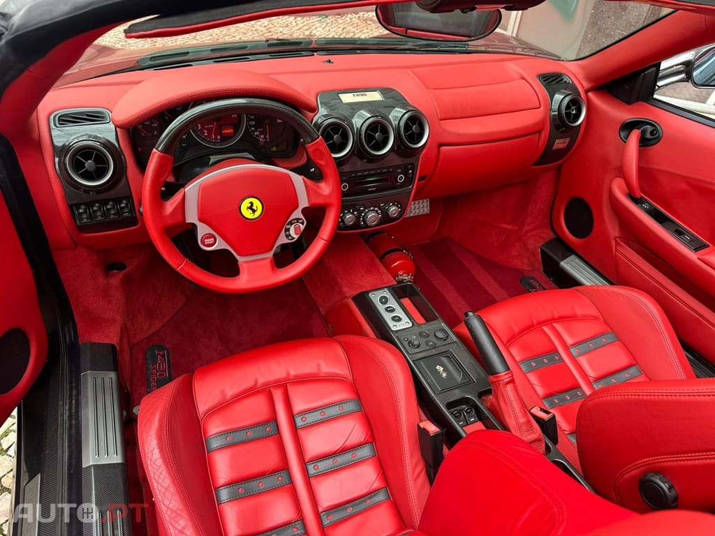 Ferrari F430 Standard