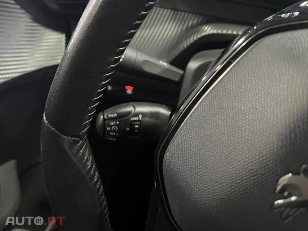 Peugeot 208 1.2 PureTech Active Pack