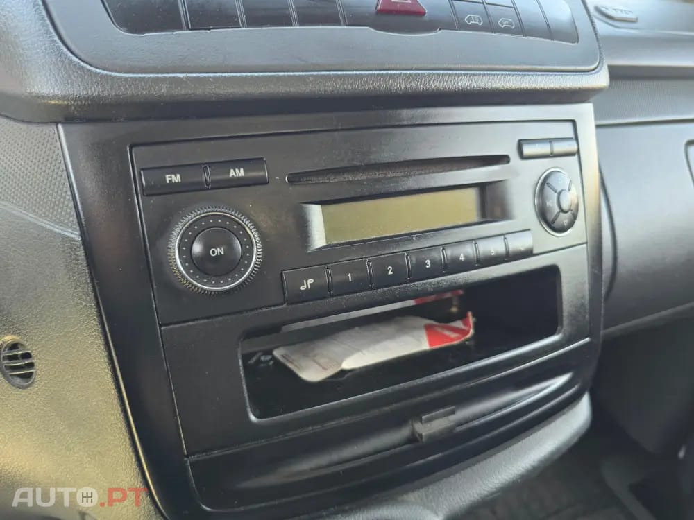 Mercedes-Benz Vito Longa