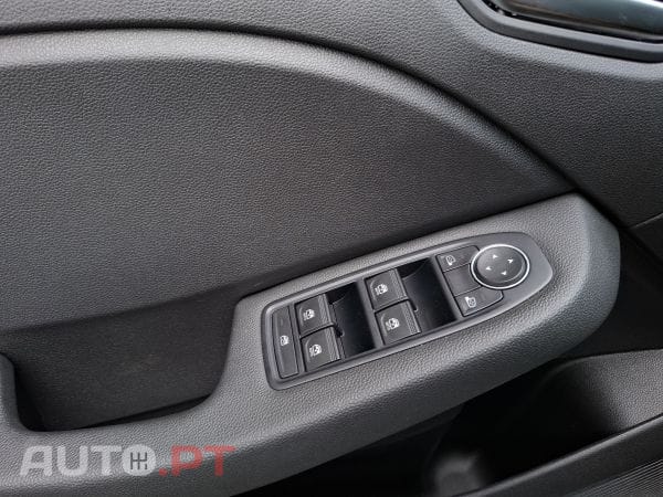 Renault Clio TCe 100 Bi-Fuel Evolution