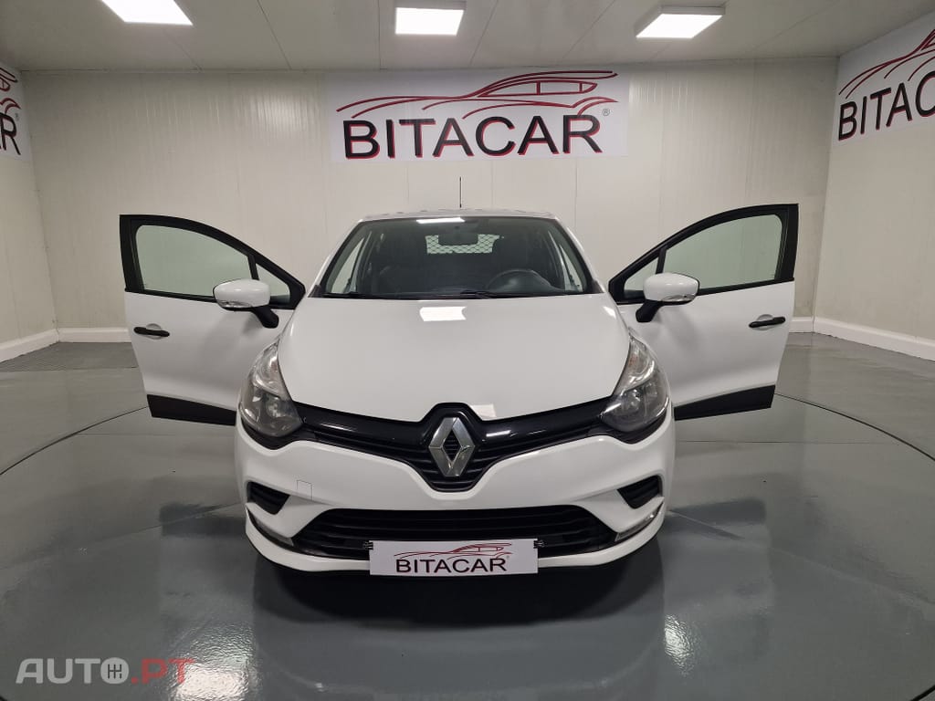 Renault Clio SOCIETE 1.5 DCI ZEN GPS IVA DEDUTIVEL