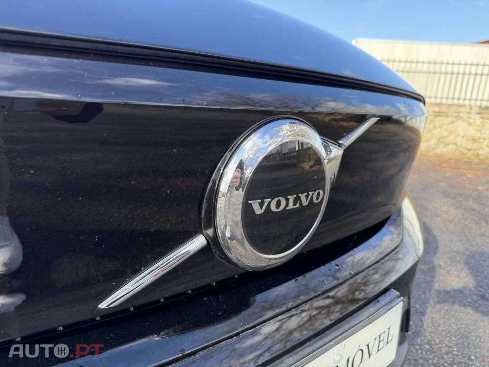 Volvo XC40 Recharge 69 kWh Single Motor Plus