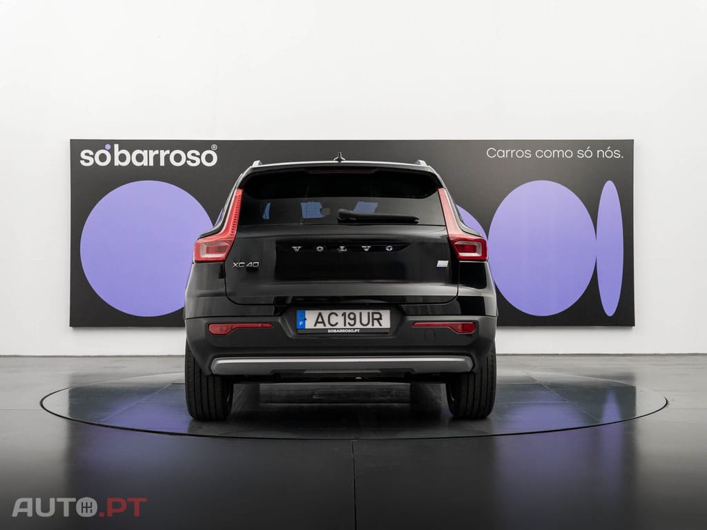 Volvo XC40 1.5 T5 PHEV Momentum