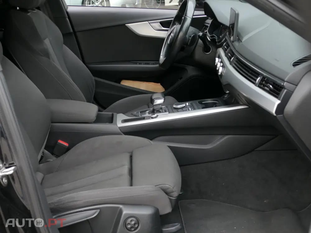 Audi A4 Avant 40 TDI Sport S tronic