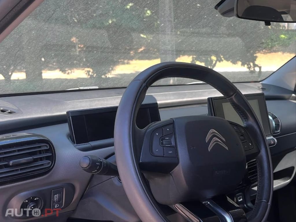 Citroen C4 Cactus 1.2 PureTech Shine