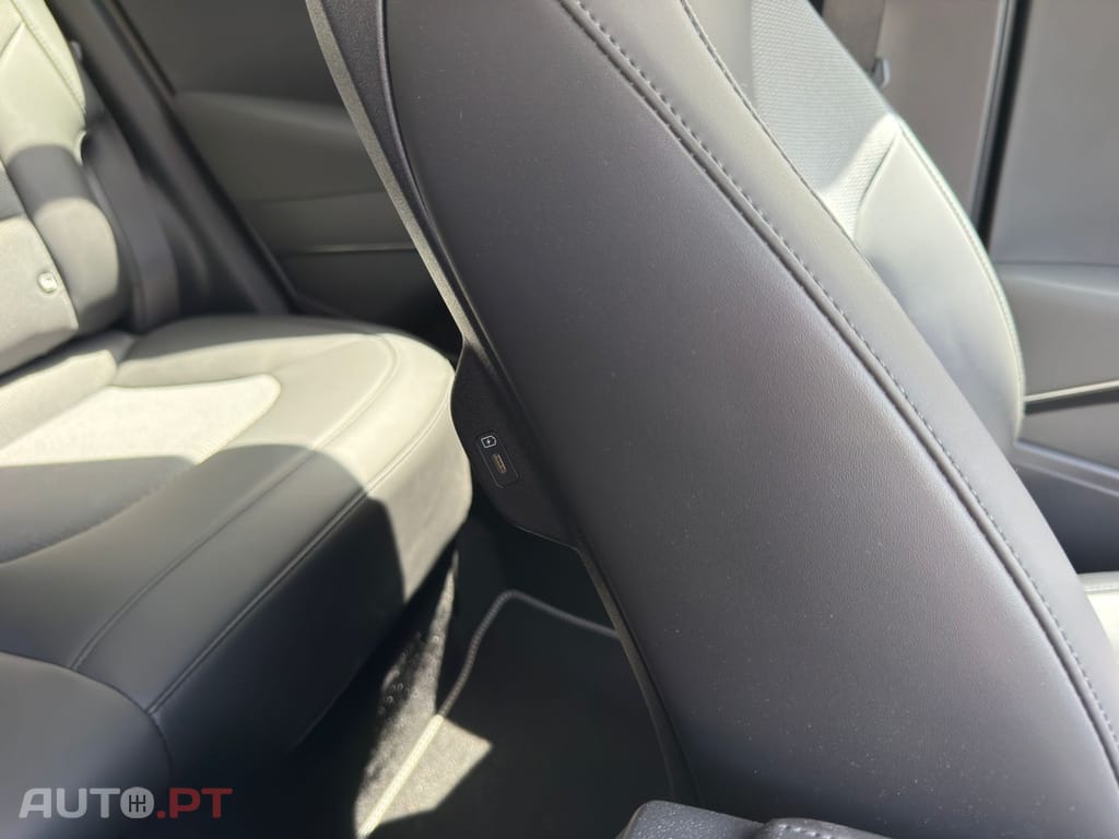 Kia Niro 1.6 GDi HEV Urban