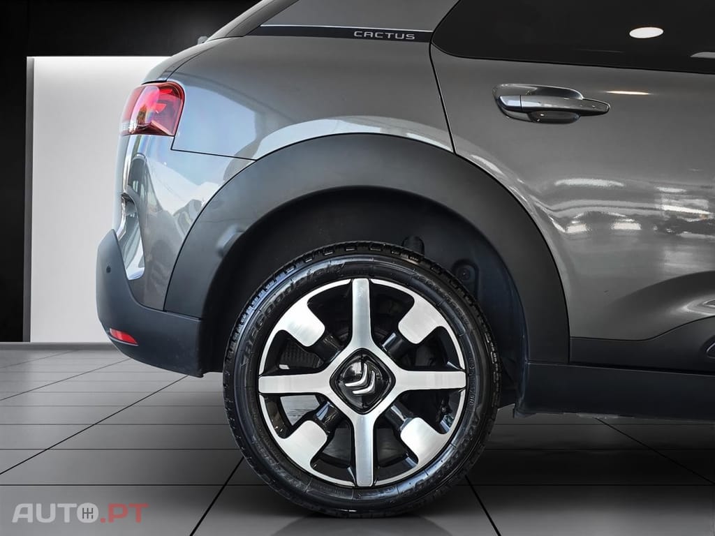 Citroen C4 Cactus 1.2 PureTech Shine