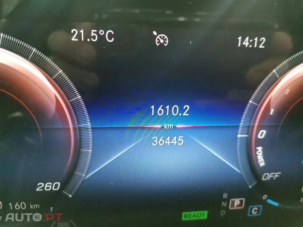 Mercedes-Benz A 250 e AMG Line