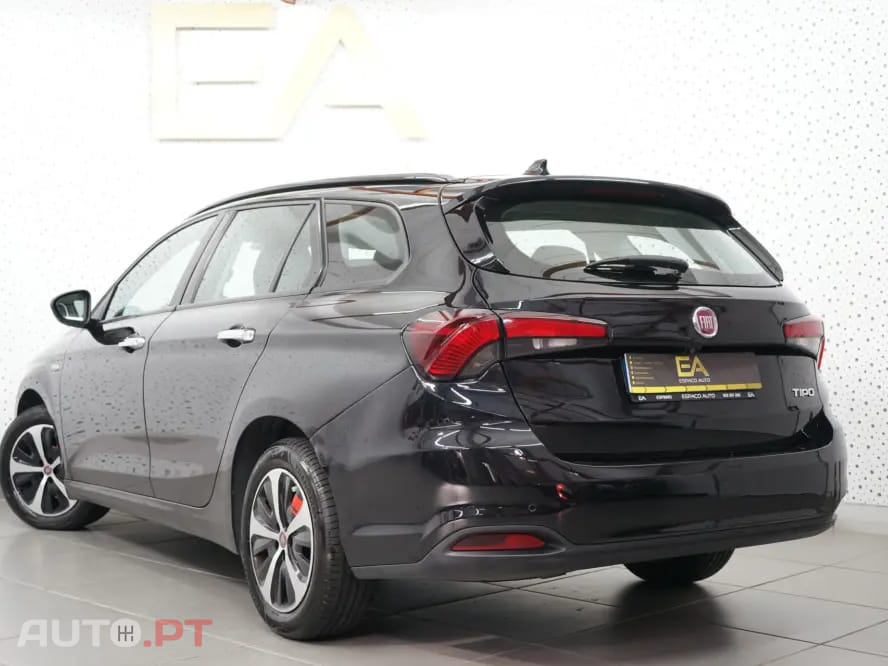 Fiat Tipo 1.6 M-Jet Lounge Tech