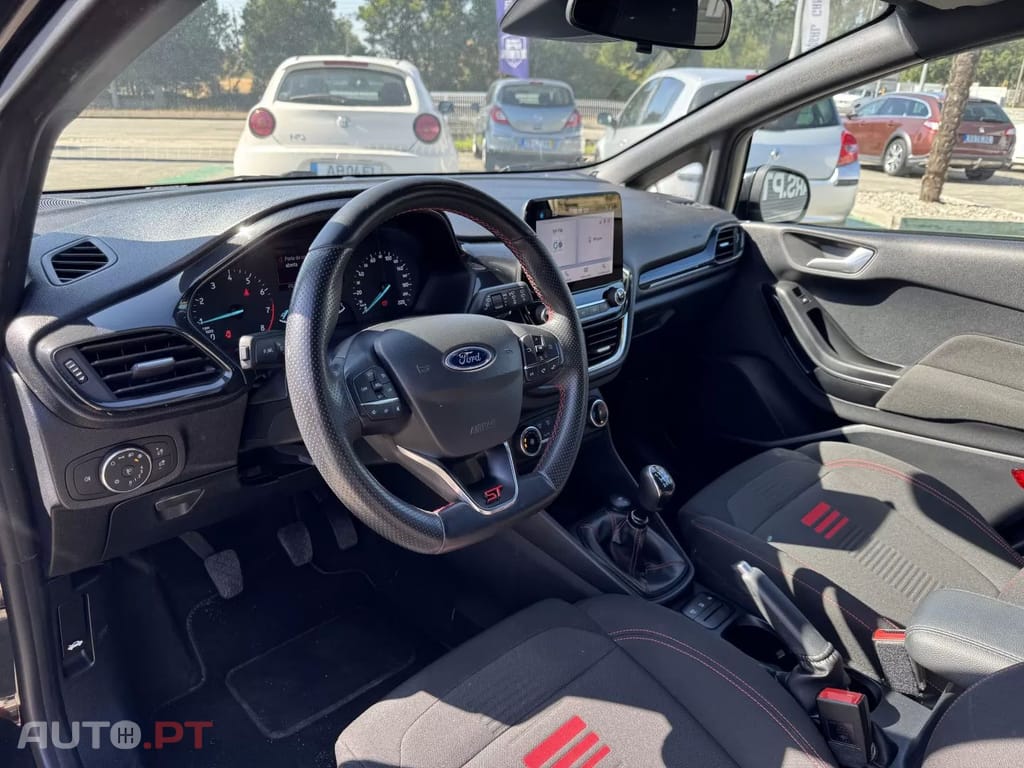 Ford Fiesta 1.0 EcoBoost ST-Line