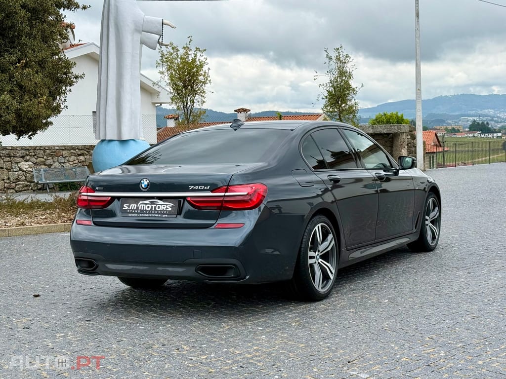 BMW 740 d xDrive Pack M Auto