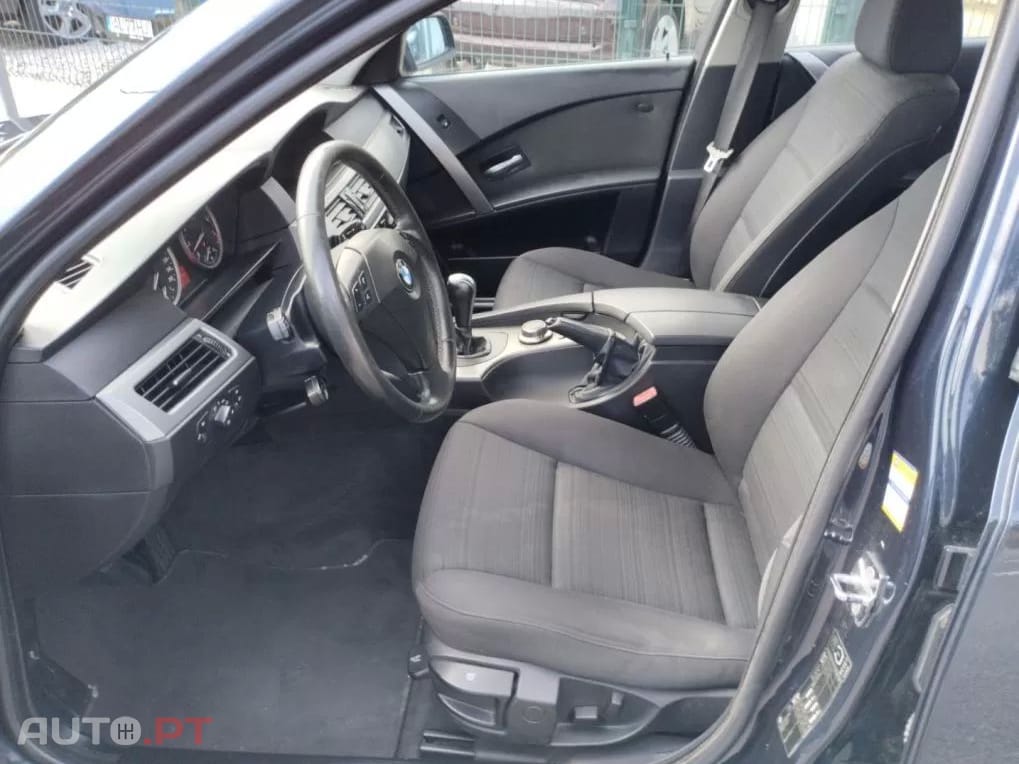 BMW 525 XiA Touring