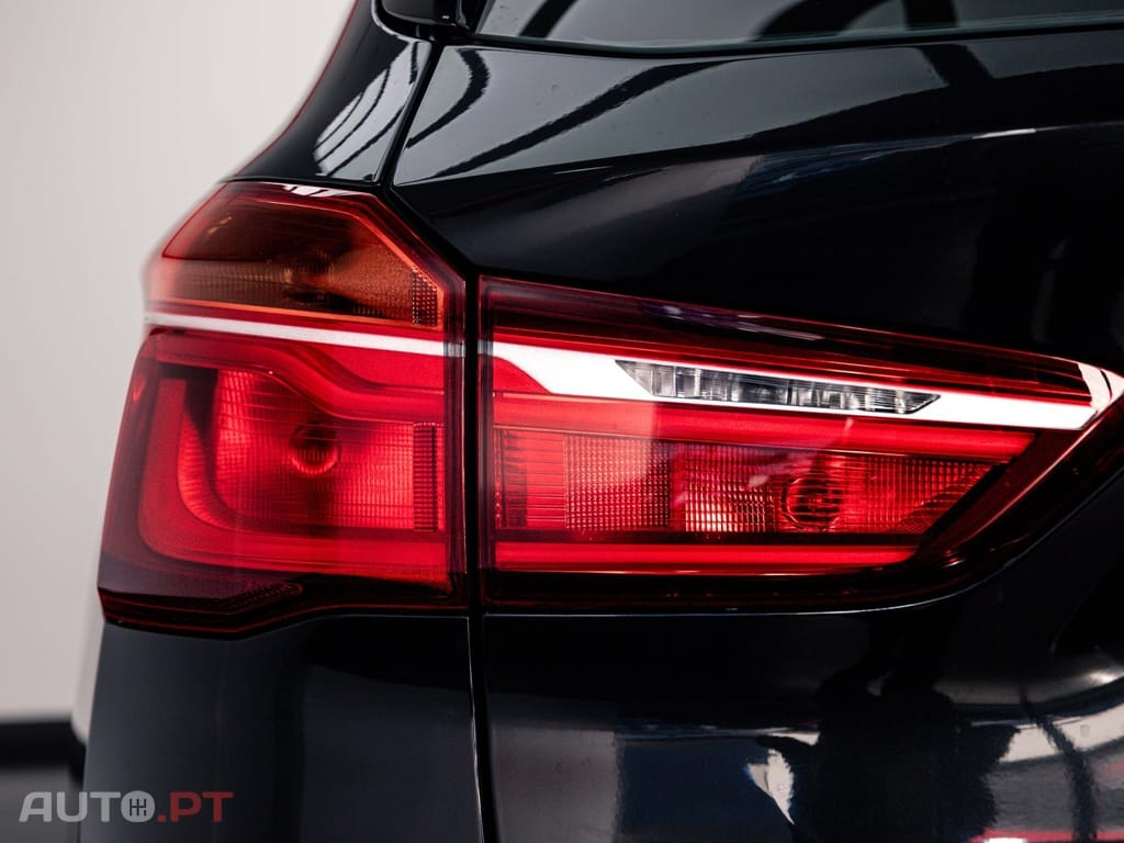 BMW X1 18 d xDrive Advantage