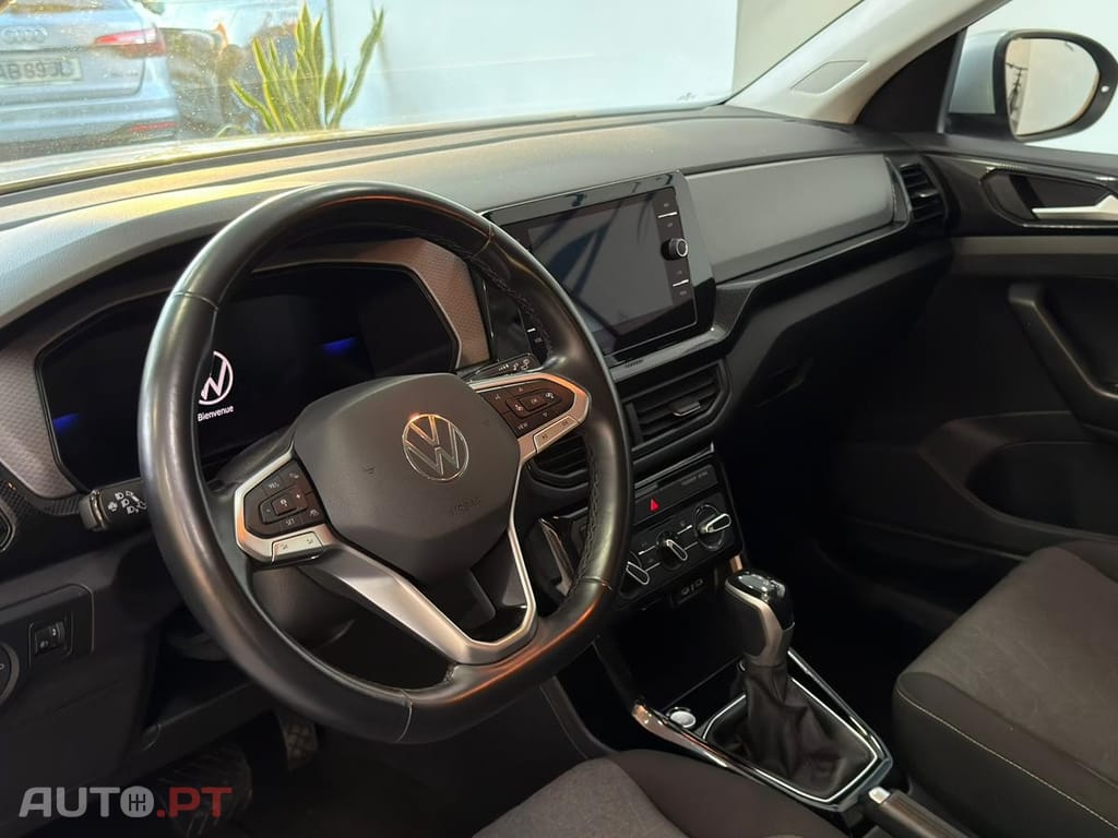 Volkswagen T-Cross 1.0 TSI Urban DSG