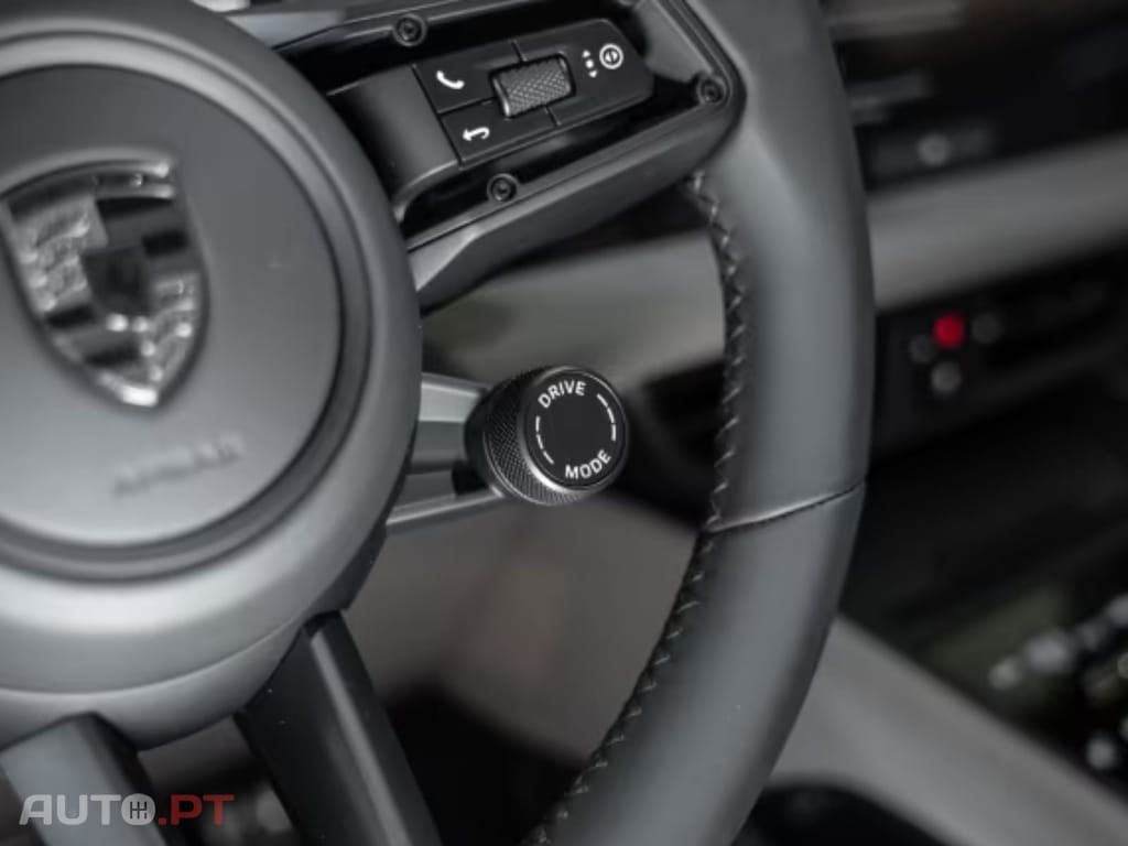 Porsche Macan Turbo I.V.A DEDUTÍVEL