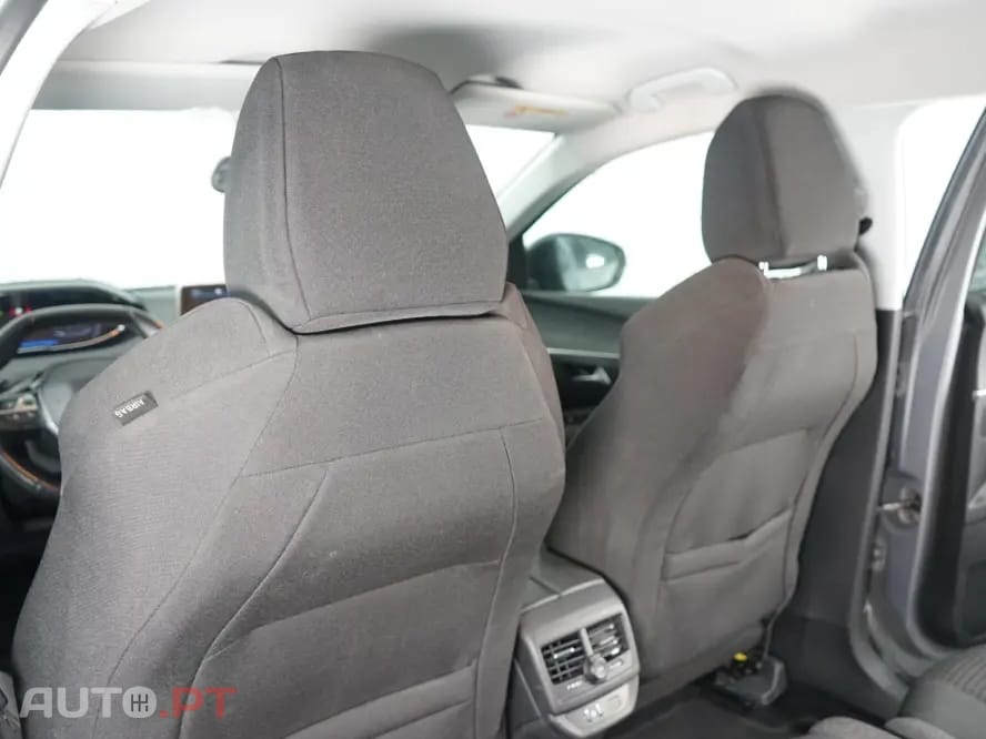 Peugeot 5008 1.5 BlueHDi Allure EAT8