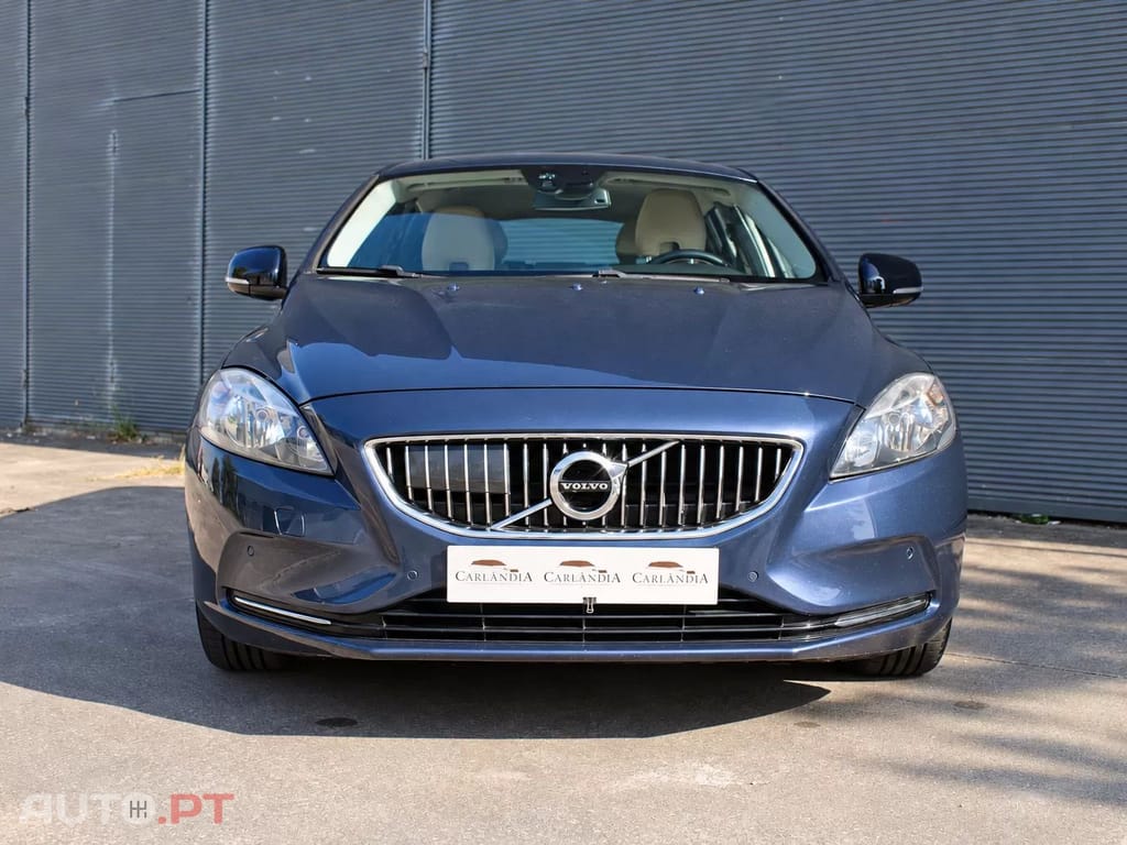 Volvo V40 1.6 D2 Momentum Eco