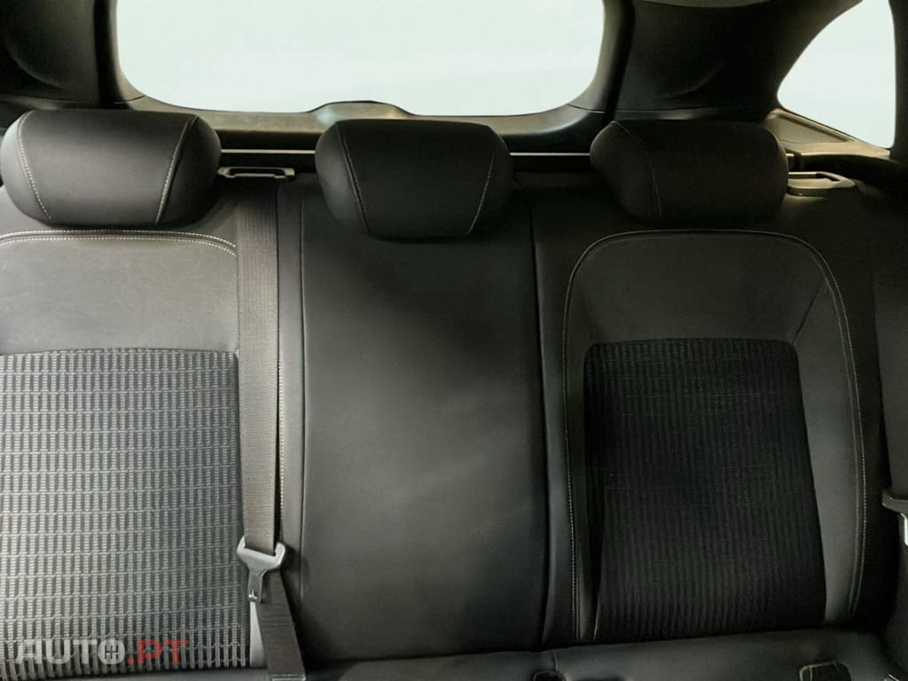 Opel Astra Sports Tourer 1.2 Turbo Design & Tech