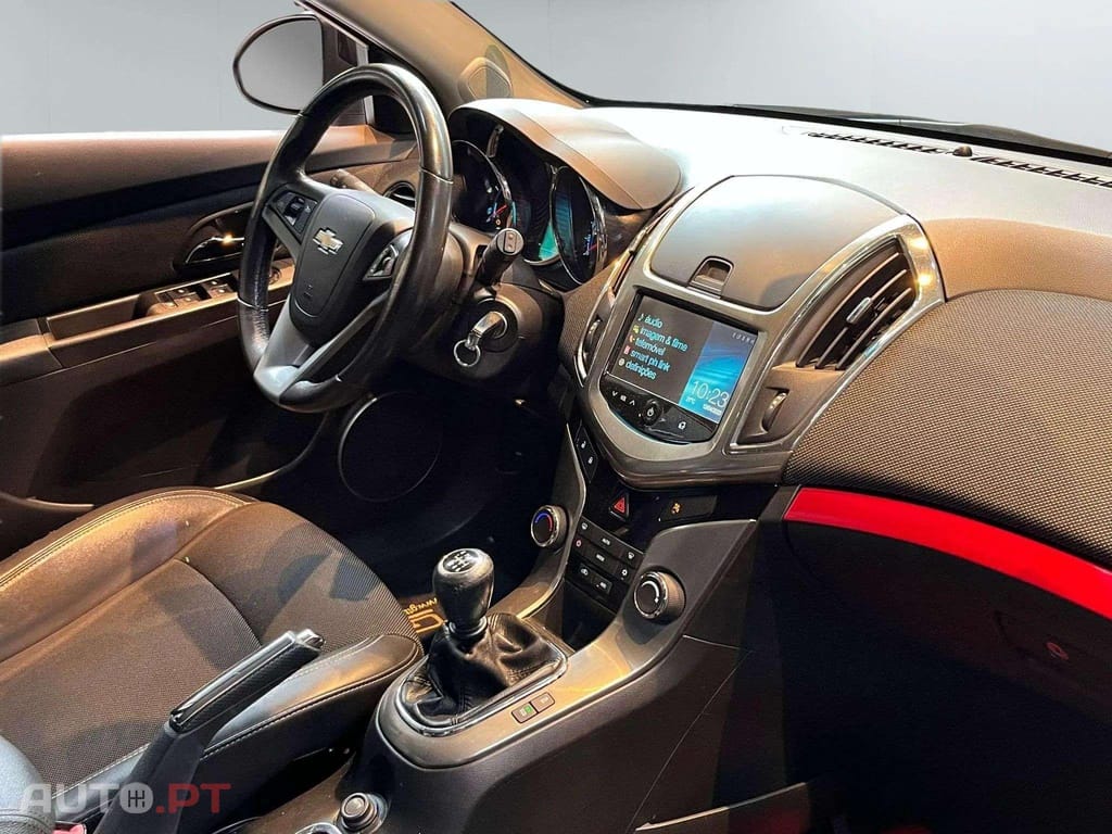 Chevrolet Cruze 1.7 Diesel LTZ