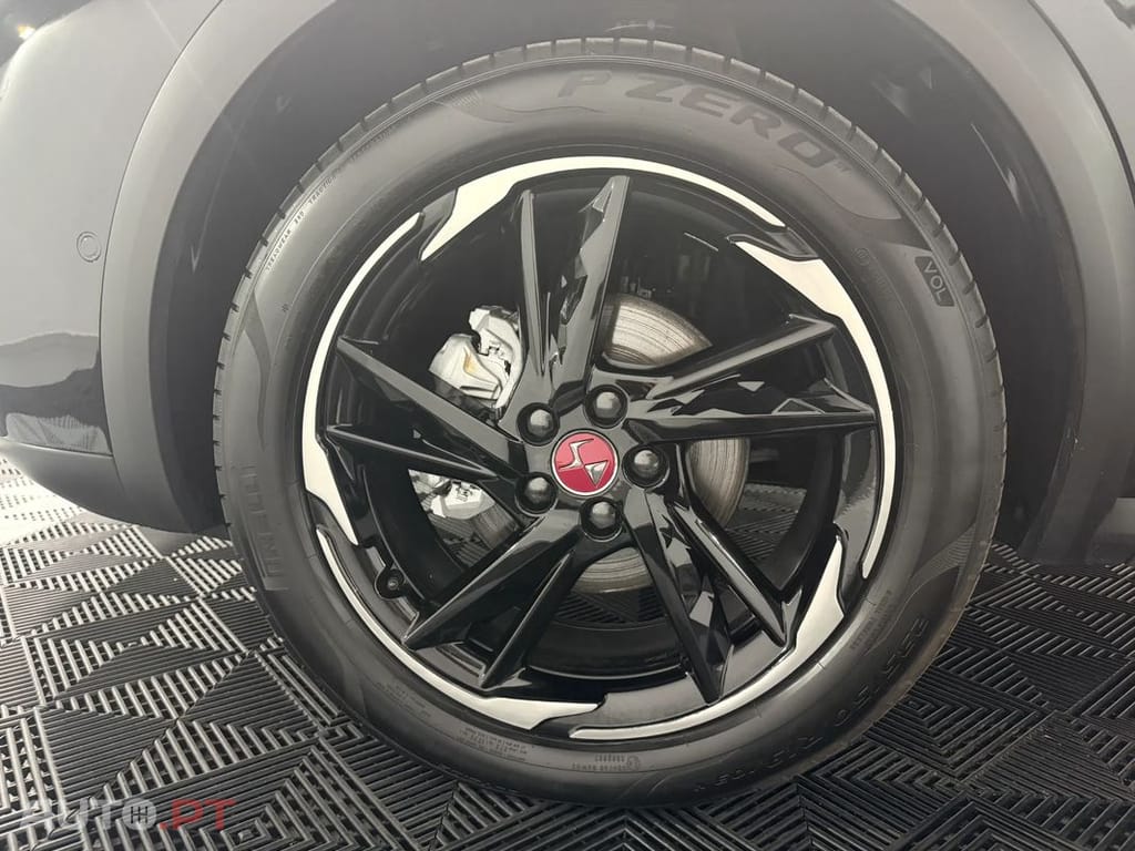 DS DS7 Crossback PureTech 130 Aut. Performance Line +