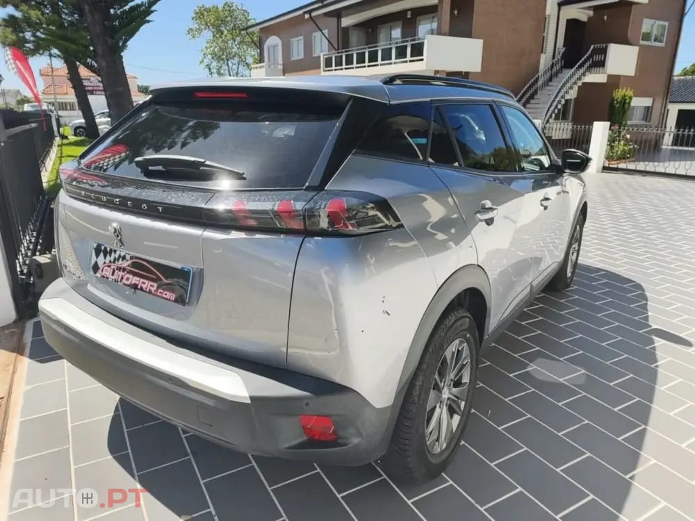 Peugeot E-2008 50 kWh SE Style