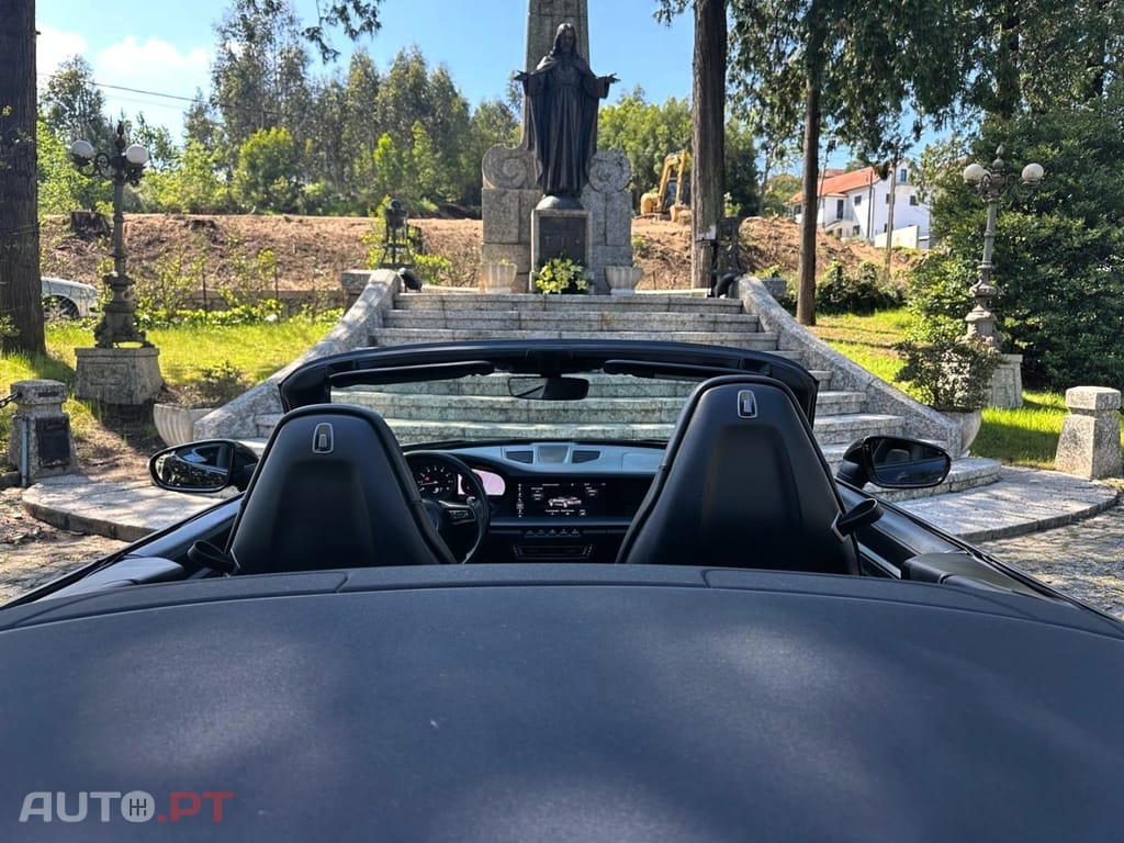 Porsche 911 Carrera Cabriolet PDK