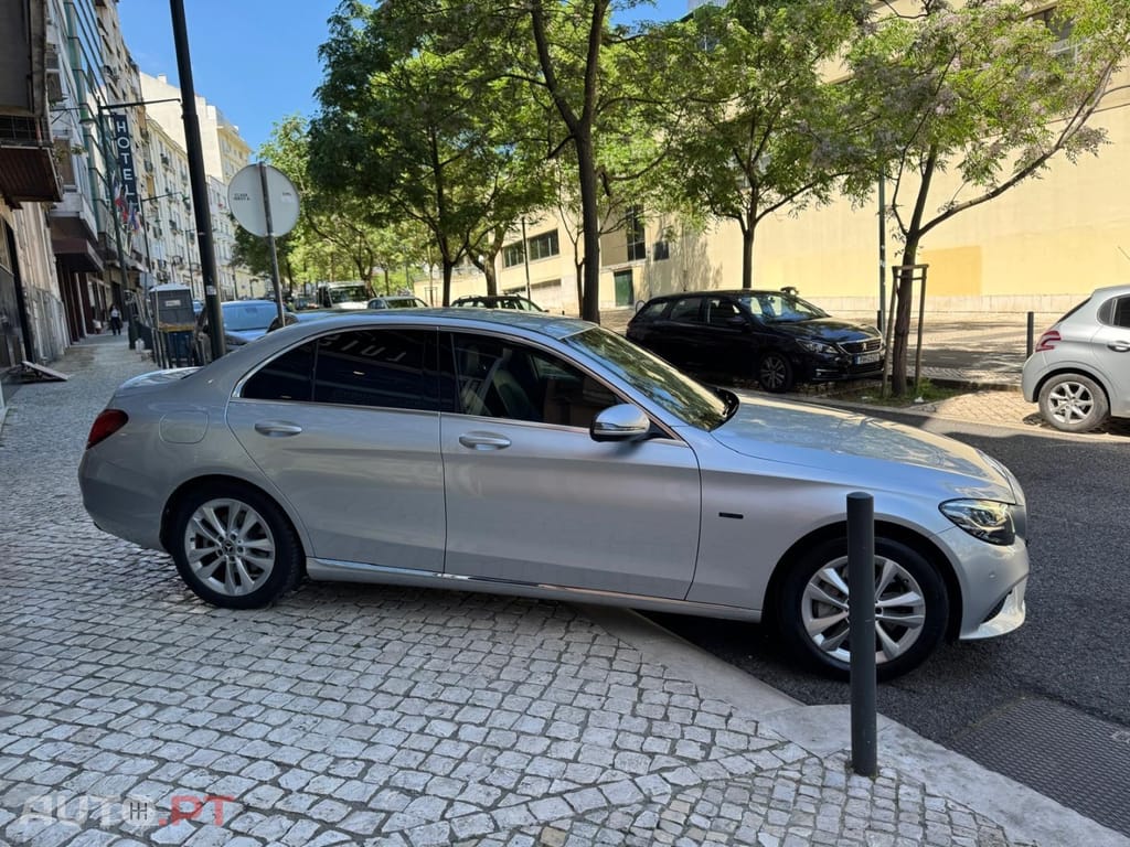 Mercedes-Benz C 300 de Avantgarde