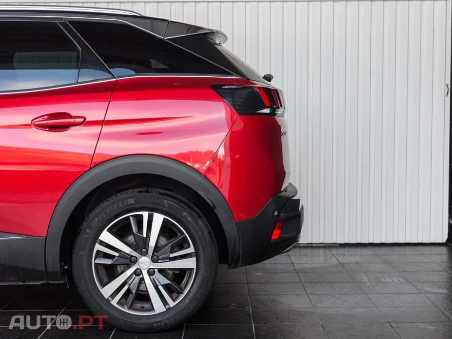 Peugeot 3008 1.5 BlueHDi GT EAT8