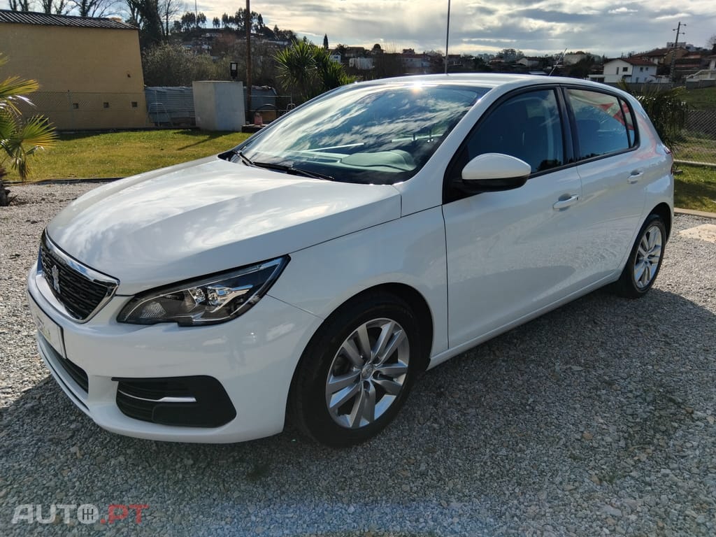 Peugeot 308 II 1.5 BlueHDi Business Line