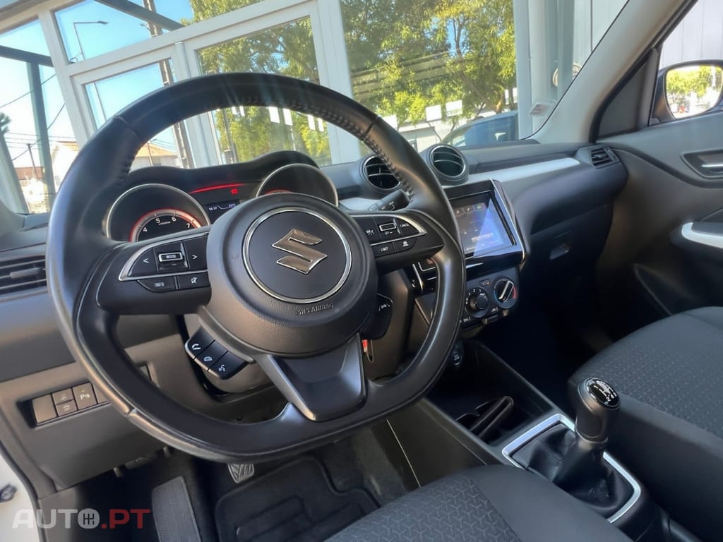 Suzuki Swift HYBRID Sport