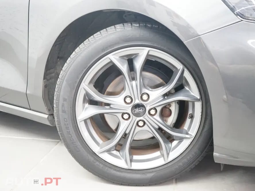 Ford Focus 1.5 TDCi EcoBlue ST-Line