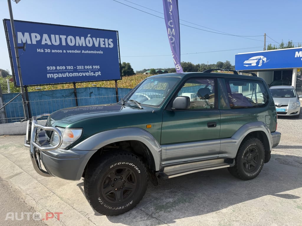 Toyota Land Cruiser 3.0 TD Pack 1 — fotografia 5