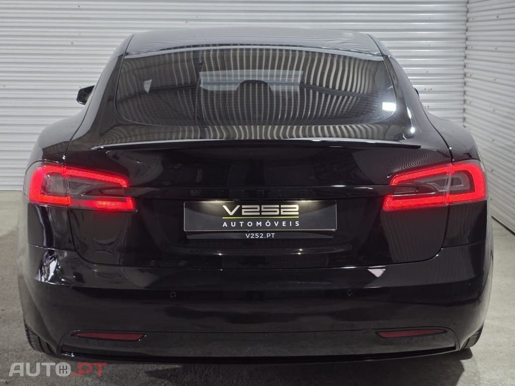 Tesla Model S 100D