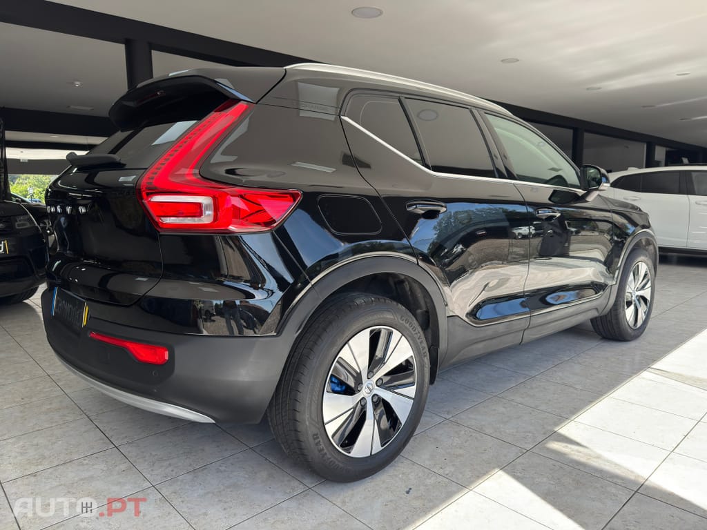 Volvo XC40 T5 PHEV Inscription Expression