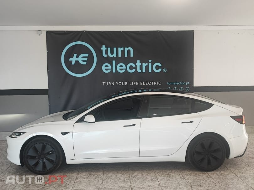 Tesla Model 3 Tração Traseira Premium