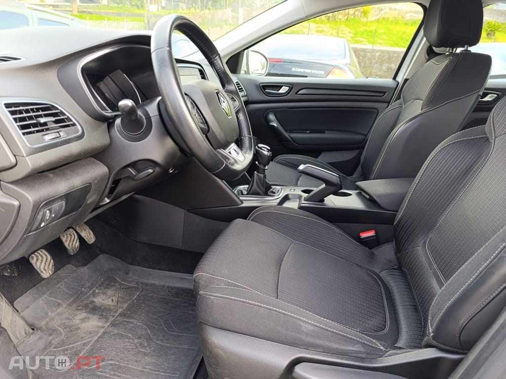 Renault Mégane Sport Tourer 1.5 Blue dCi Limited C/PM+Pneu