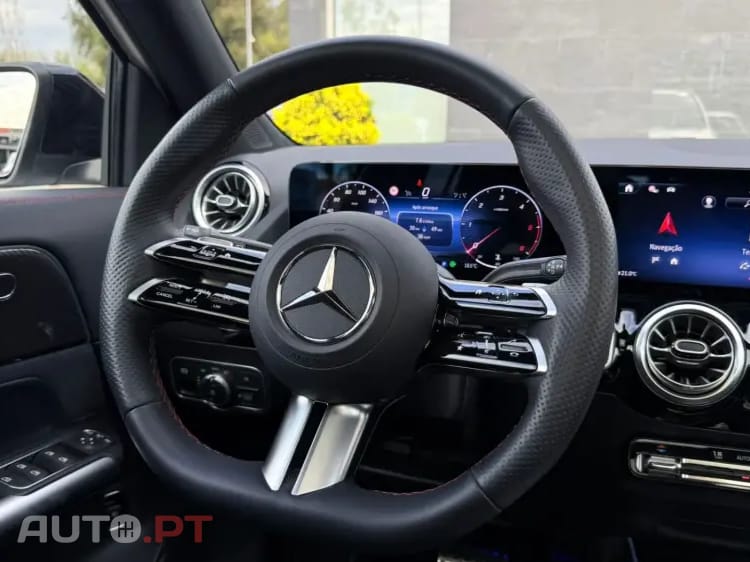 Mercedes-Benz GLA 180 d AMG Line