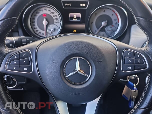 Mercedes-Benz GLA 180 d Urban
