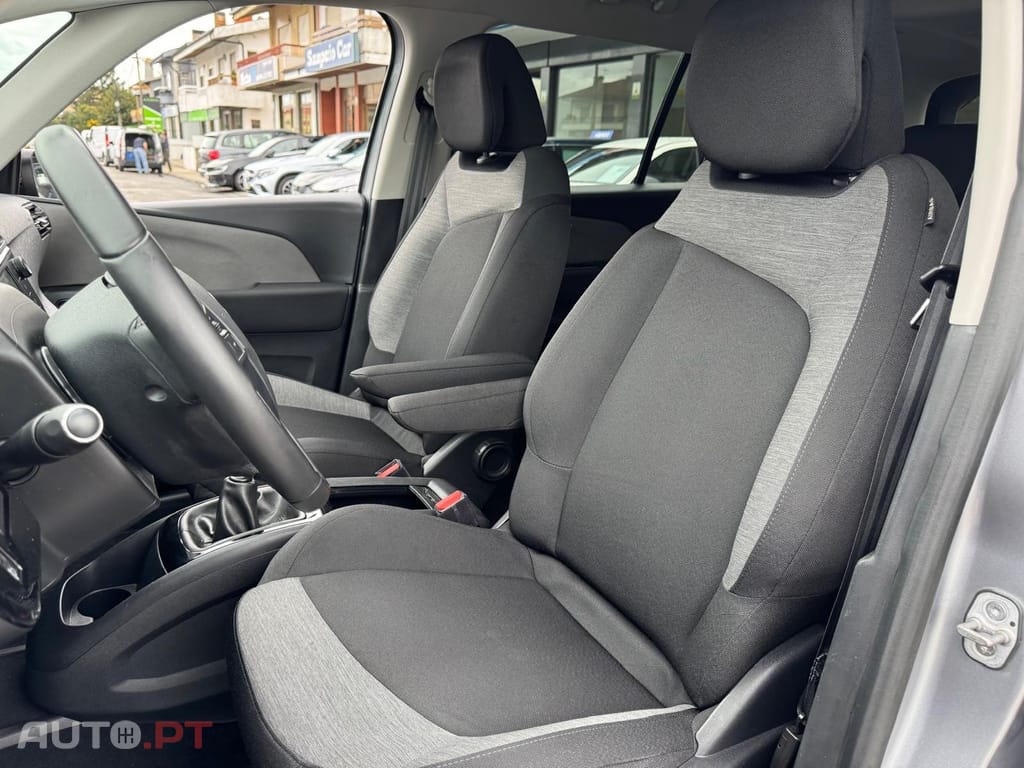 Citroen C4 SpaceTourer 1.5 BlueHDi Shine