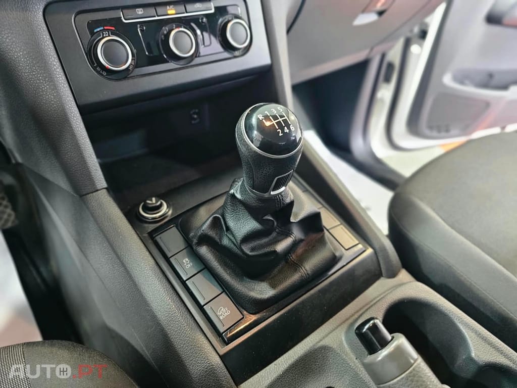 Volkswagen Amarok 2.0 TDi CD Extra AC CM 2WD