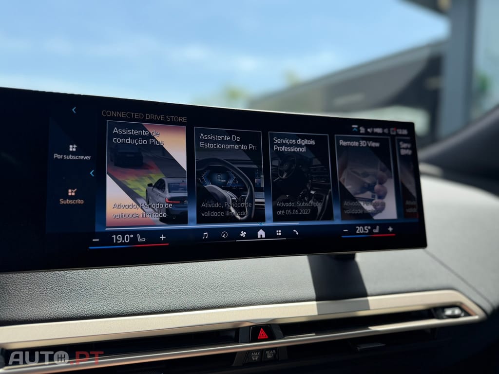 BMW iX xDrive 40 Pack Desportivo