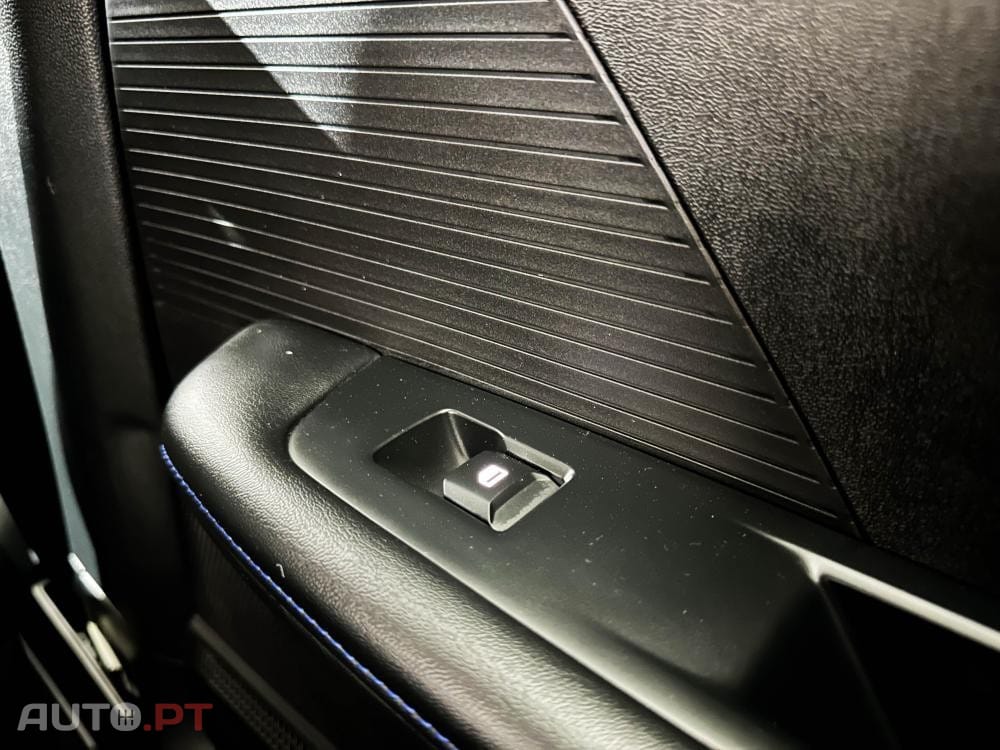 MG MG4 51 kWh Standard