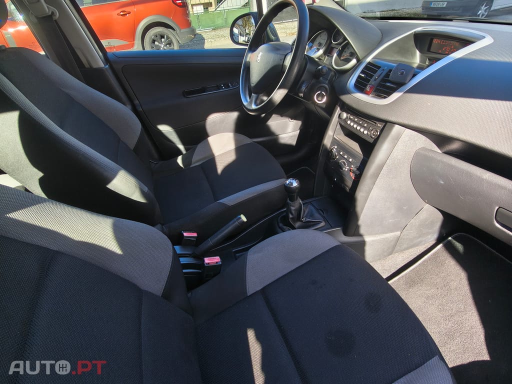Peugeot 207 1.4 HDI
