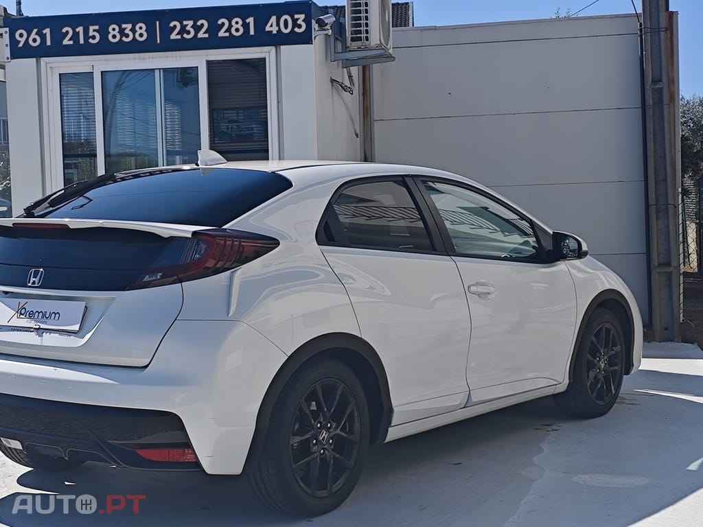 Honda Civic 1.6 i-DTEC Sport Connect Navi