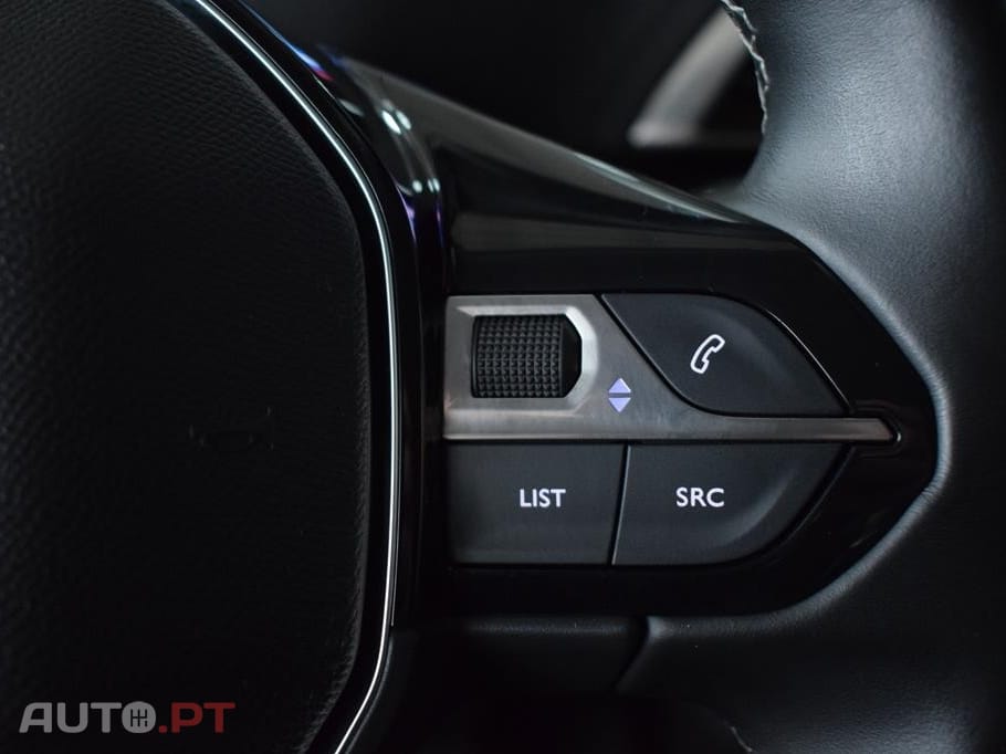 Peugeot 3008 1.5 BlueHDi Active