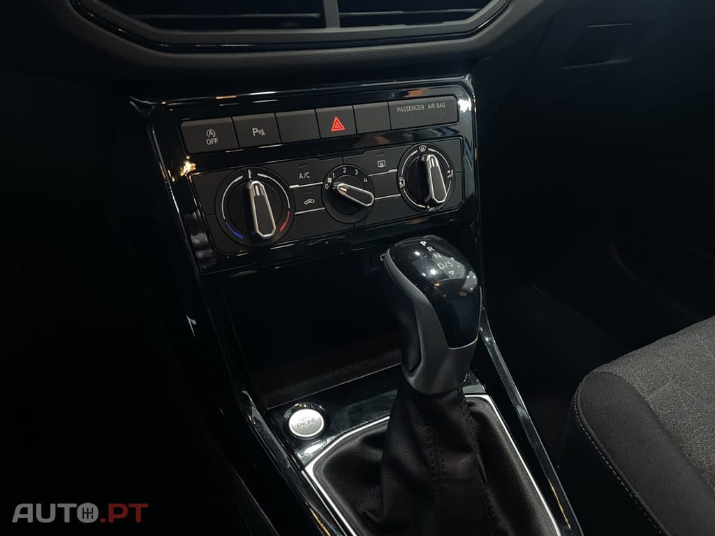 Volkswagen T-Cross 1.0 TSI Urban DSG