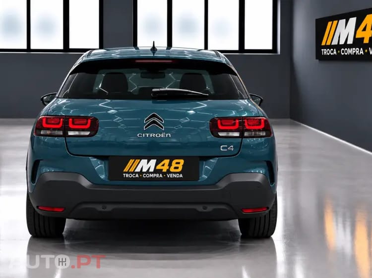 Citroen C4 Cactus 1.2 PureTech Shine EAT6